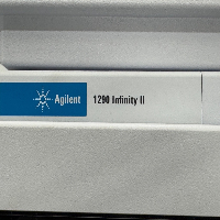 Agilent 1290 Infinity II HPLC System image 3